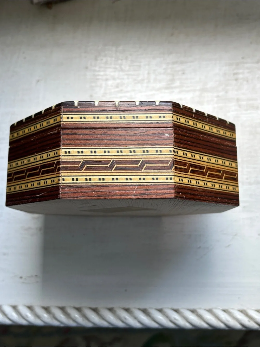 🟡 Miguel Laguna Vintage Handcrafted Octagonal Inlay Wood Jewelry Box Taracea